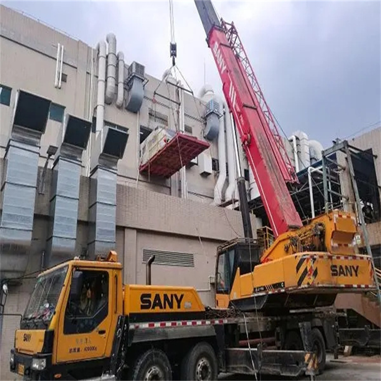 通城一百吨吊车吊臂多长